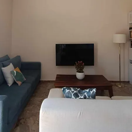 Thouria Agora 2 10 Min From Ideal Base For Exploring Messinia Kalamata