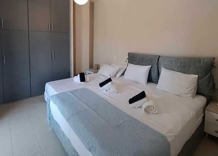 Apartamento Thouria Agora 2 *